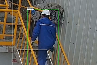 上下樓梯未扶扶手識(shí)別